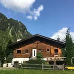 Haus Riverside Apartament *