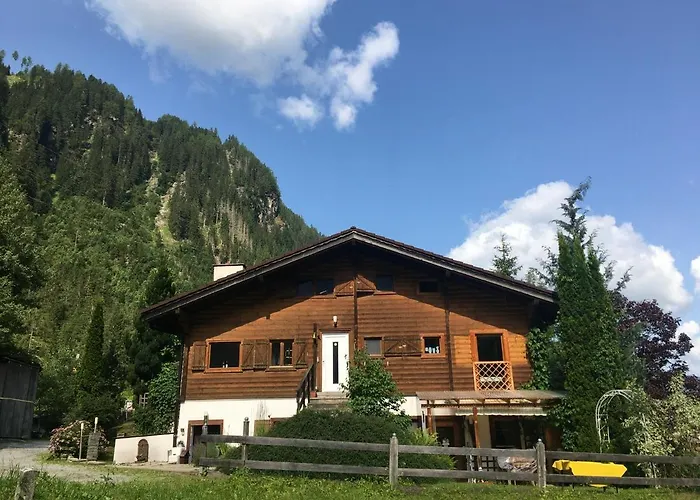 Haus Riverside شقة *