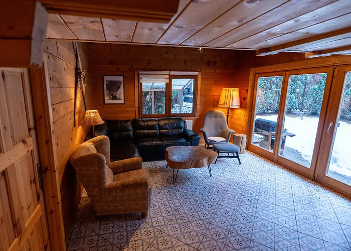 Haus Riverside شقة