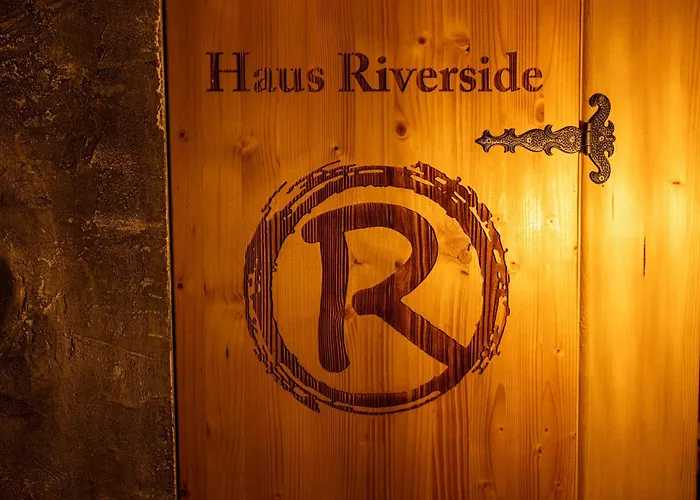 Haus Riverside *